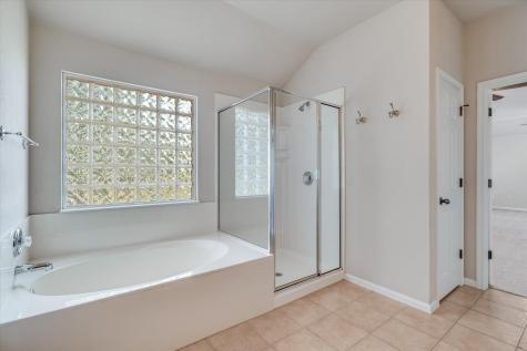 4029 Lake Edge Way Pflugerville TX 78660
