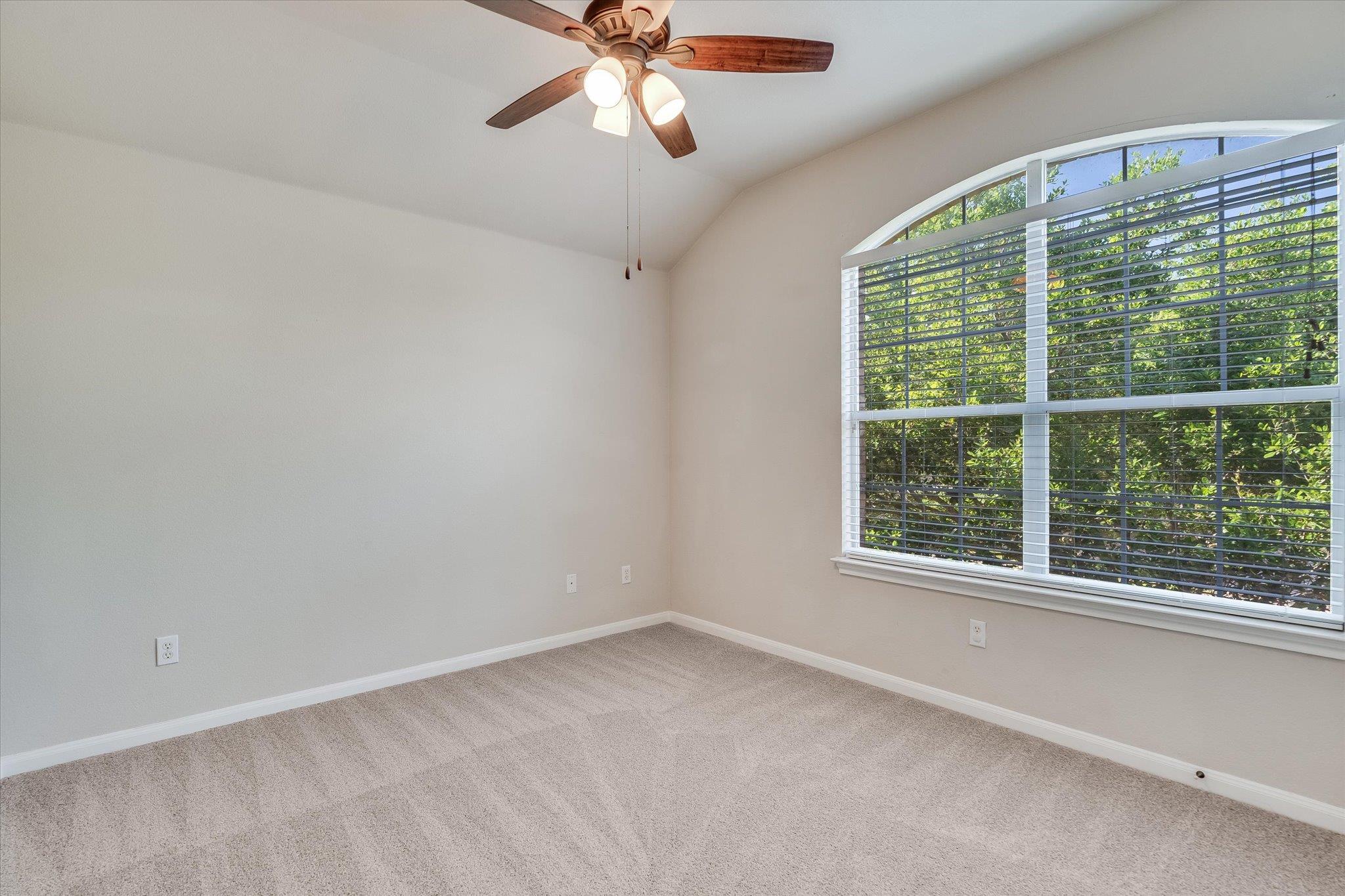 4029 Lake Edge Way Pflugerville TX 78660