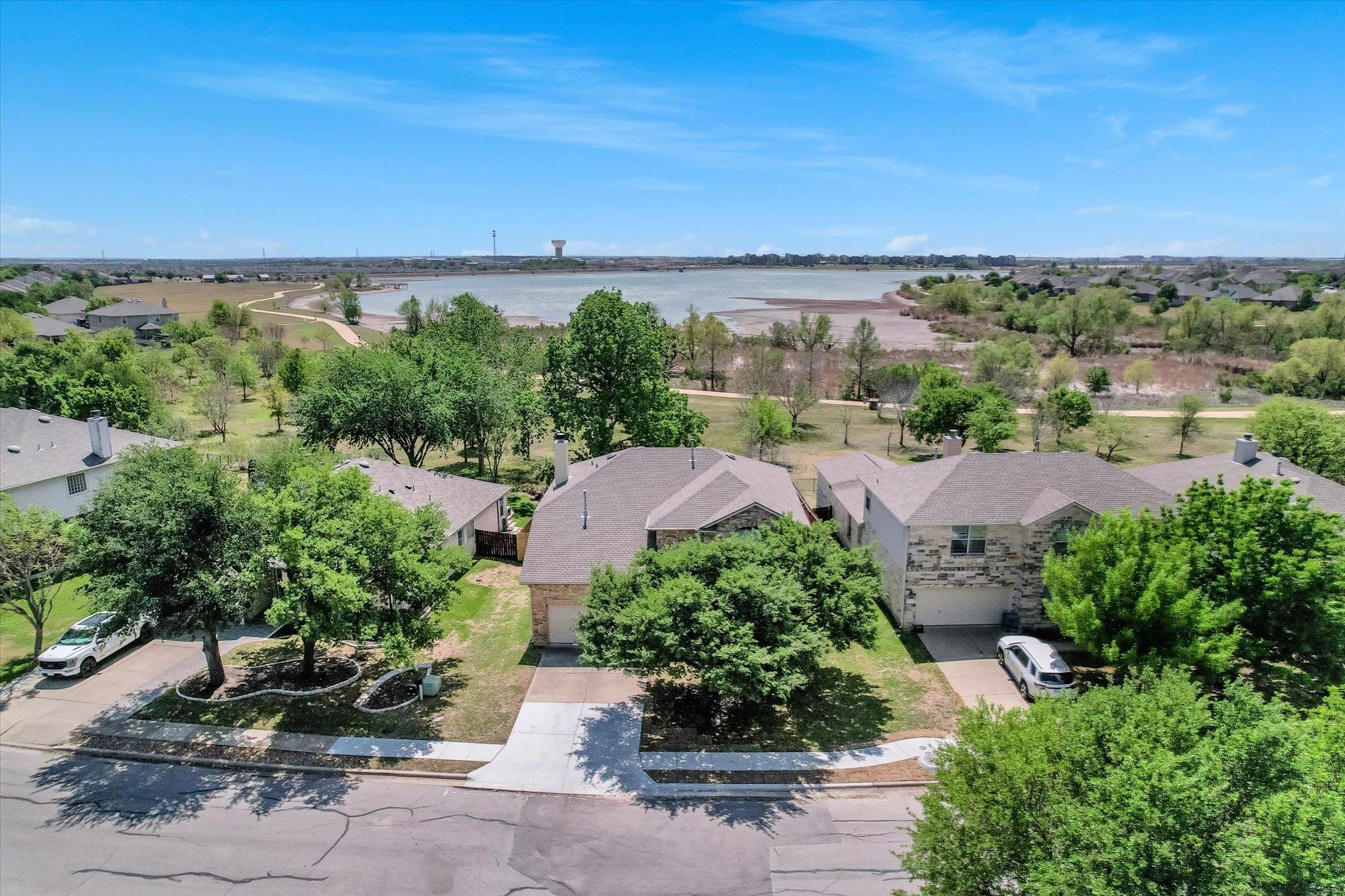 4029 Lake Edge Way Pflugerville TX 78660