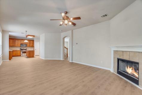 4029 Lake Edge Way Pflugerville TX 78660