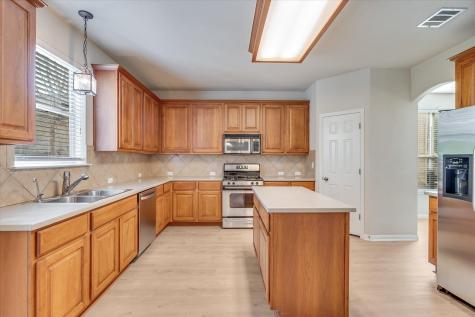 4029 Lake Edge Way Pflugerville TX 78660