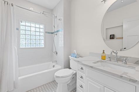 1005 Pine Street Bastrop TX 78602