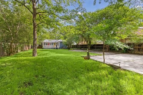 1005 Pine Street Bastrop TX 78602
