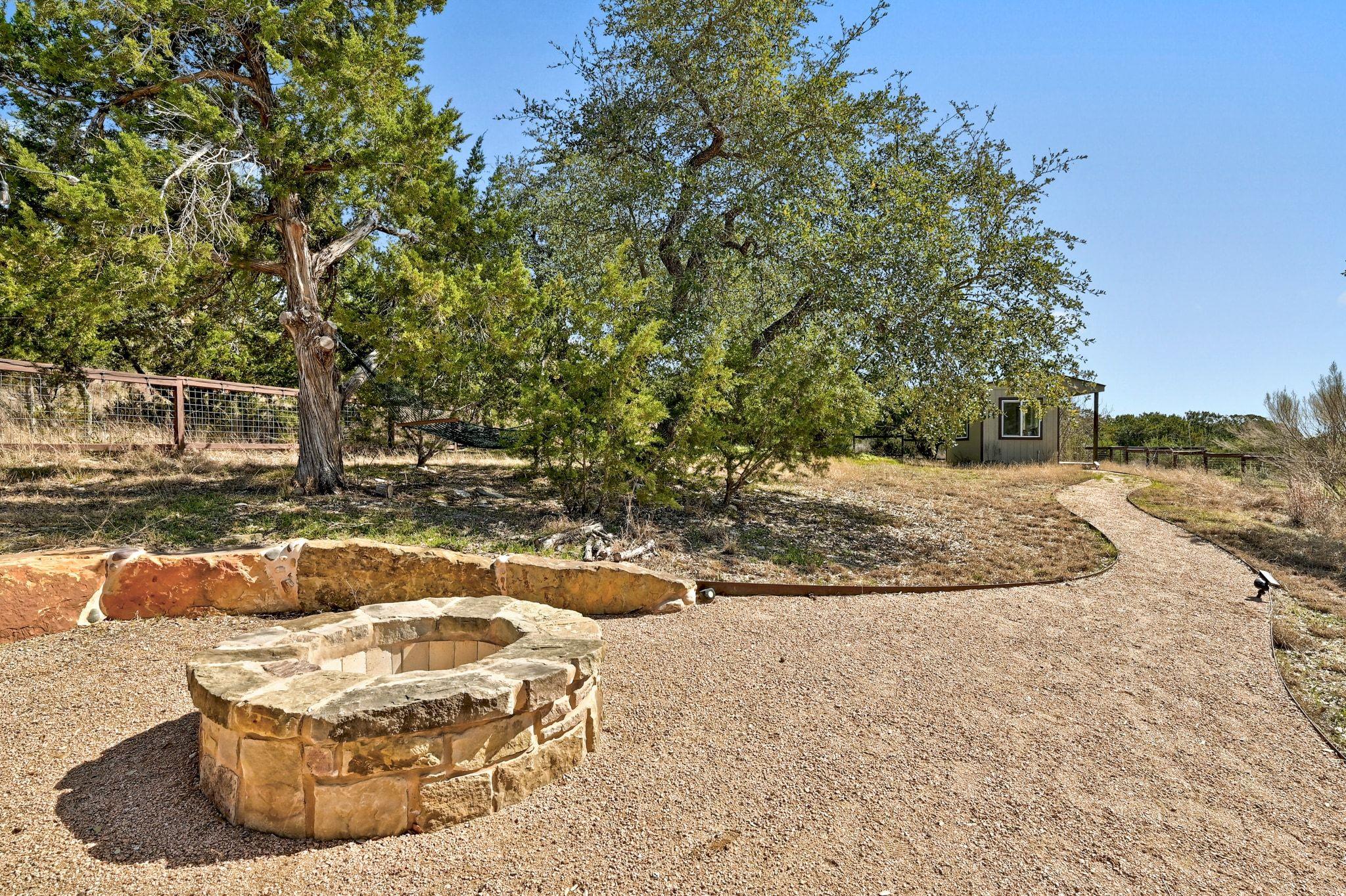 10105 Little Creek Circle Dripping Springs TX 78620