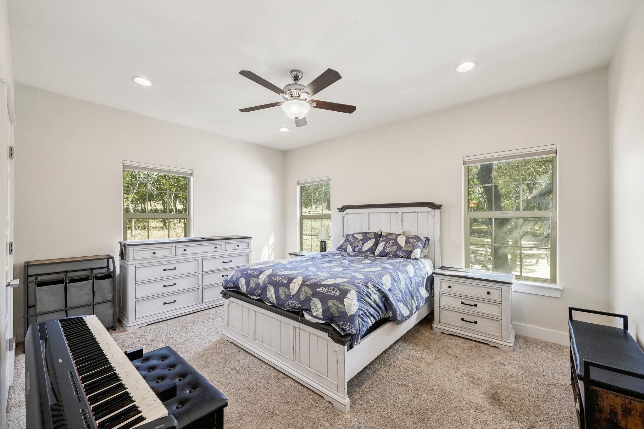 10105 Little Creek Circle Dripping Springs TX 78620
