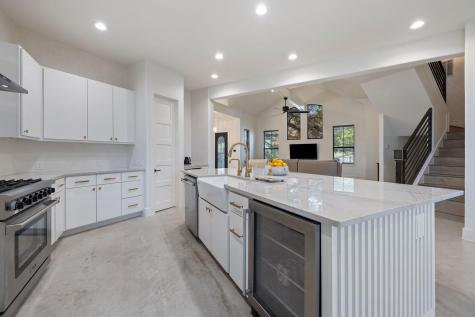 1018 Harwood Place Austin TX 78704