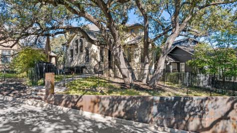 1018 Harwood Place Austin TX 78704