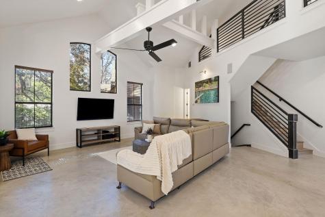 1018 Harwood Place Austin TX 78704