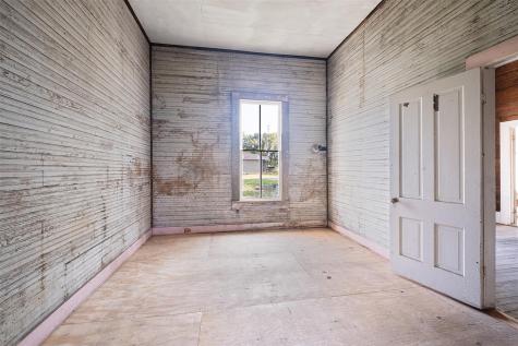 302 Washington Street Smithville TX 78957