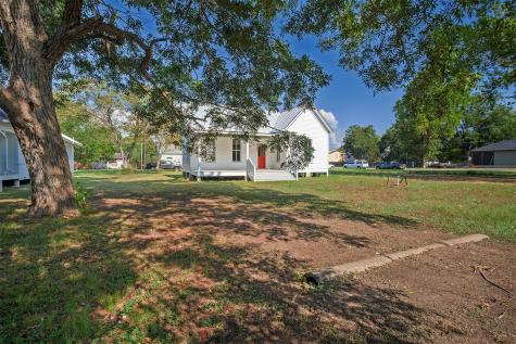 302 Washington Street Smithville TX 78957
