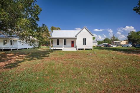 302 Washington Street Smithville TX 78957