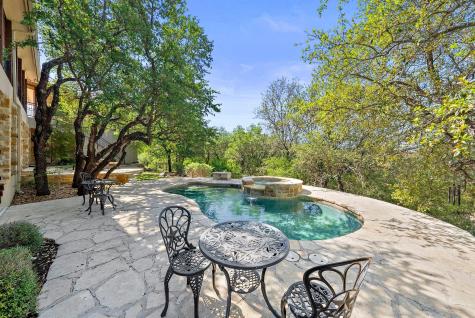 304 Hi Ridge Horseshoe Bay TX 78657