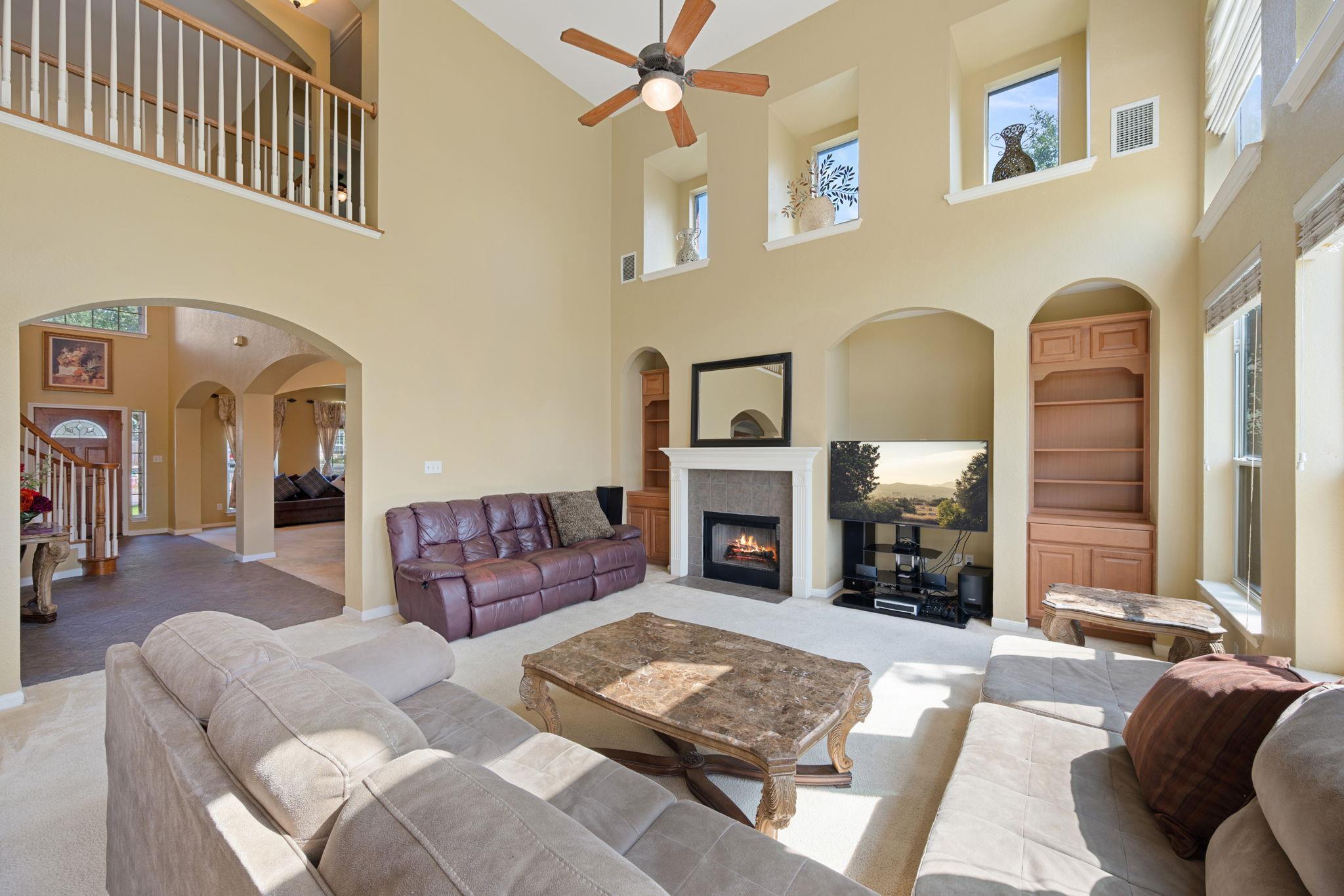 707 House Wren Loop Pflugerville TX 78660
