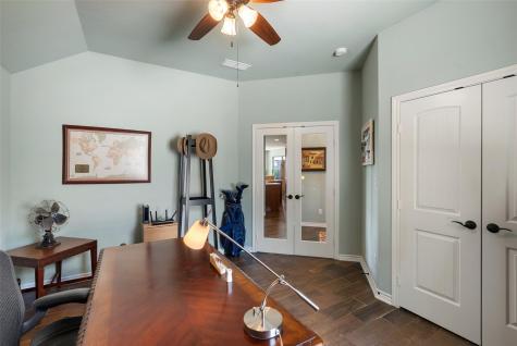 906 Daviot Drive Spicewood TX 78669