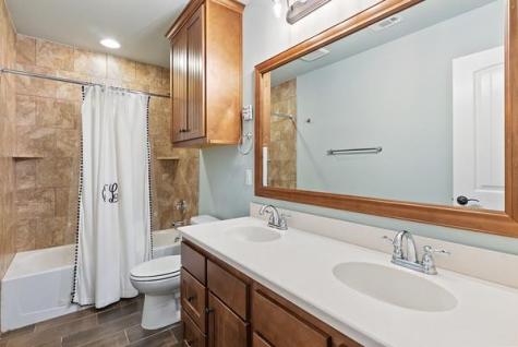 906 Daviot Drive Spicewood TX 78669