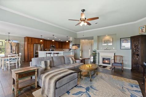 906 Daviot Drive Spicewood TX 78669
