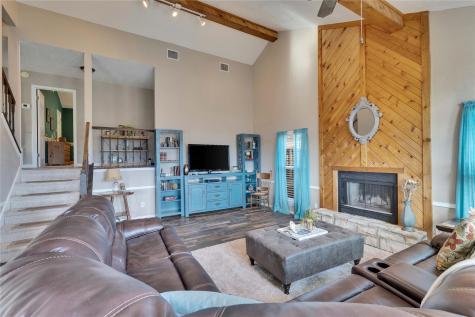 25409 Pedernales Point Drive Spicewood TX 78669