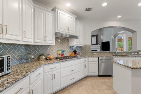 12333 Labrador Bay Court Austin TX 78732