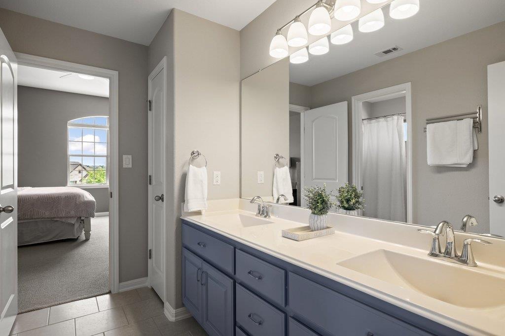 12333 Labrador Bay Court Austin TX 78732