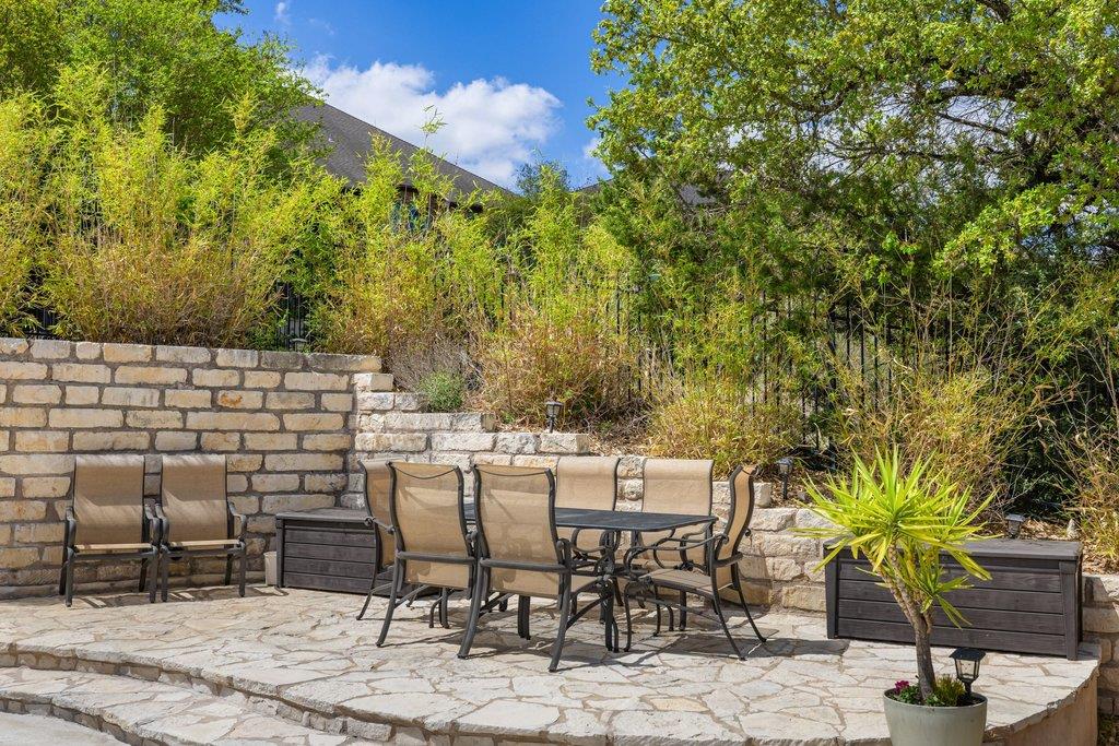 12333 Labrador Bay Court Austin TX 78732