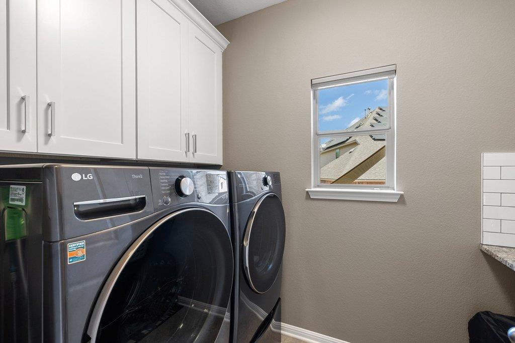 12333 Labrador Bay Court Austin TX 78732