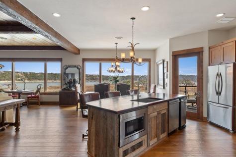 2217 Seabiscuit Cove Spicewood TX 78669