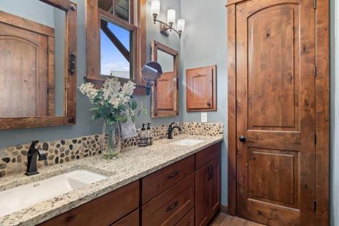 2217 Seabiscuit Cove Spicewood TX 78669