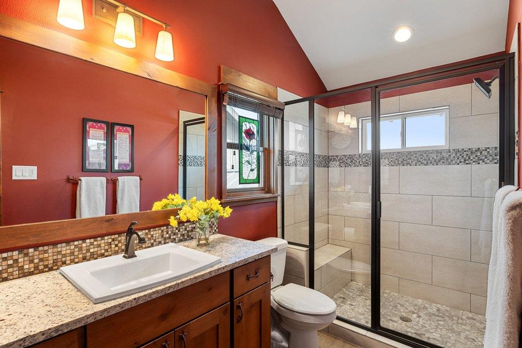 2217 Seabiscuit Cove Spicewood TX 78669