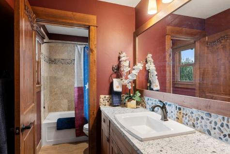 2217 Seabiscuit Cove Spicewood TX 78669
