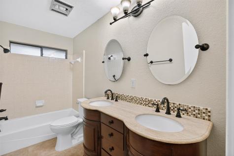 10704 Doering Lane Austin TX 78750
