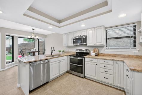 10704 Doering Lane Austin TX 78750