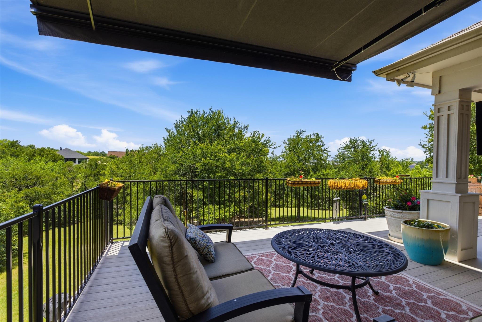 1804 Tanner Loop Taylor TX 76574