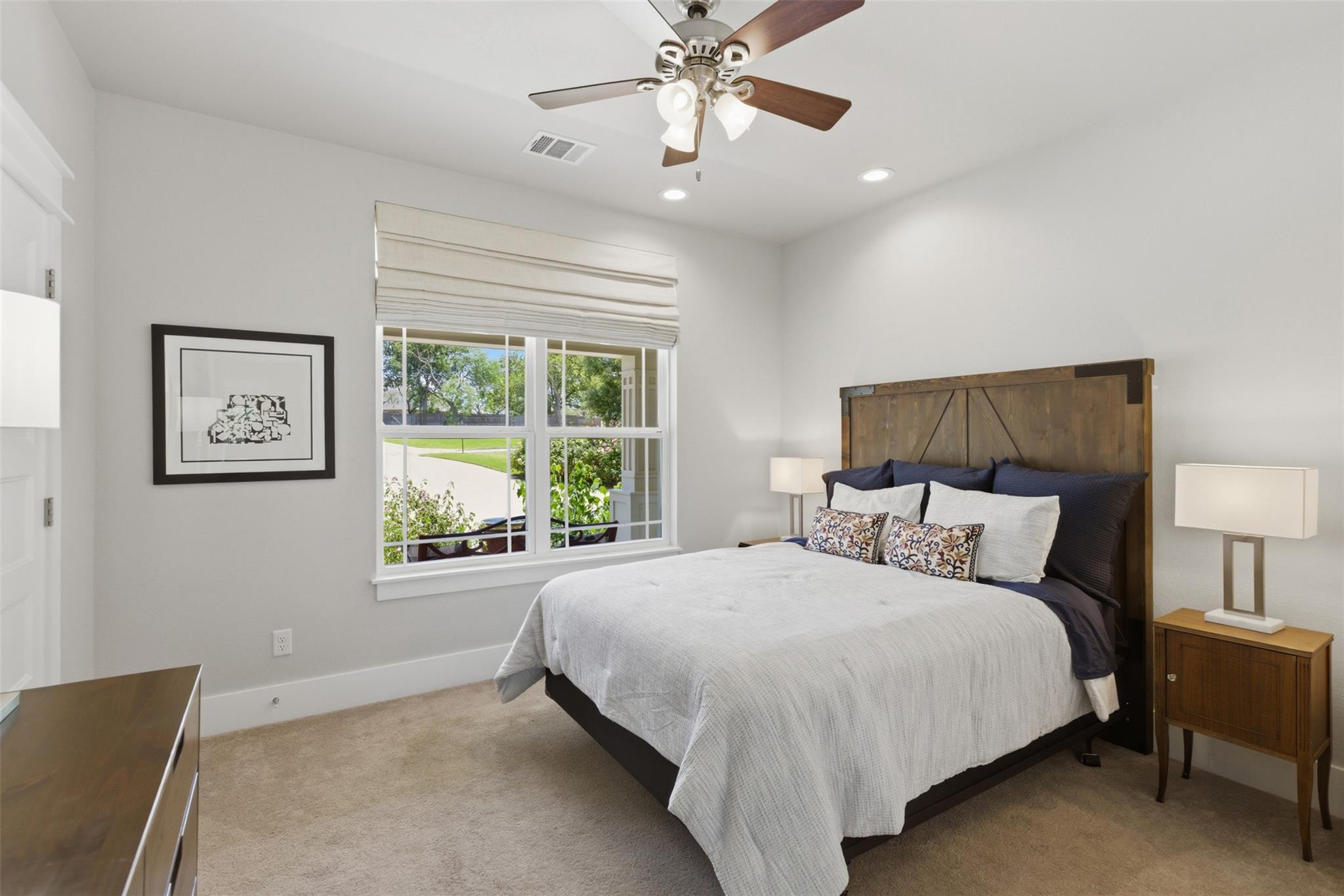 1804 Tanner Loop Taylor TX 76574