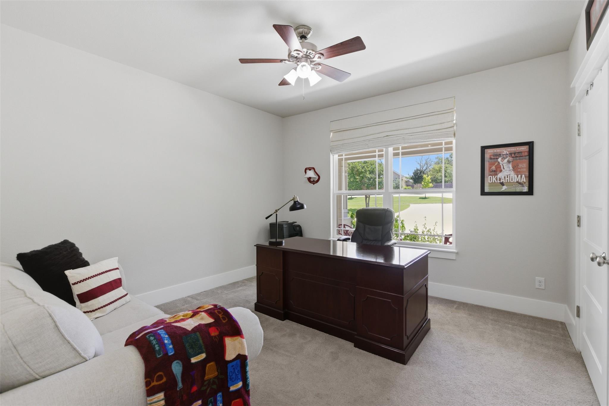 1804 Tanner Loop Taylor TX 76574