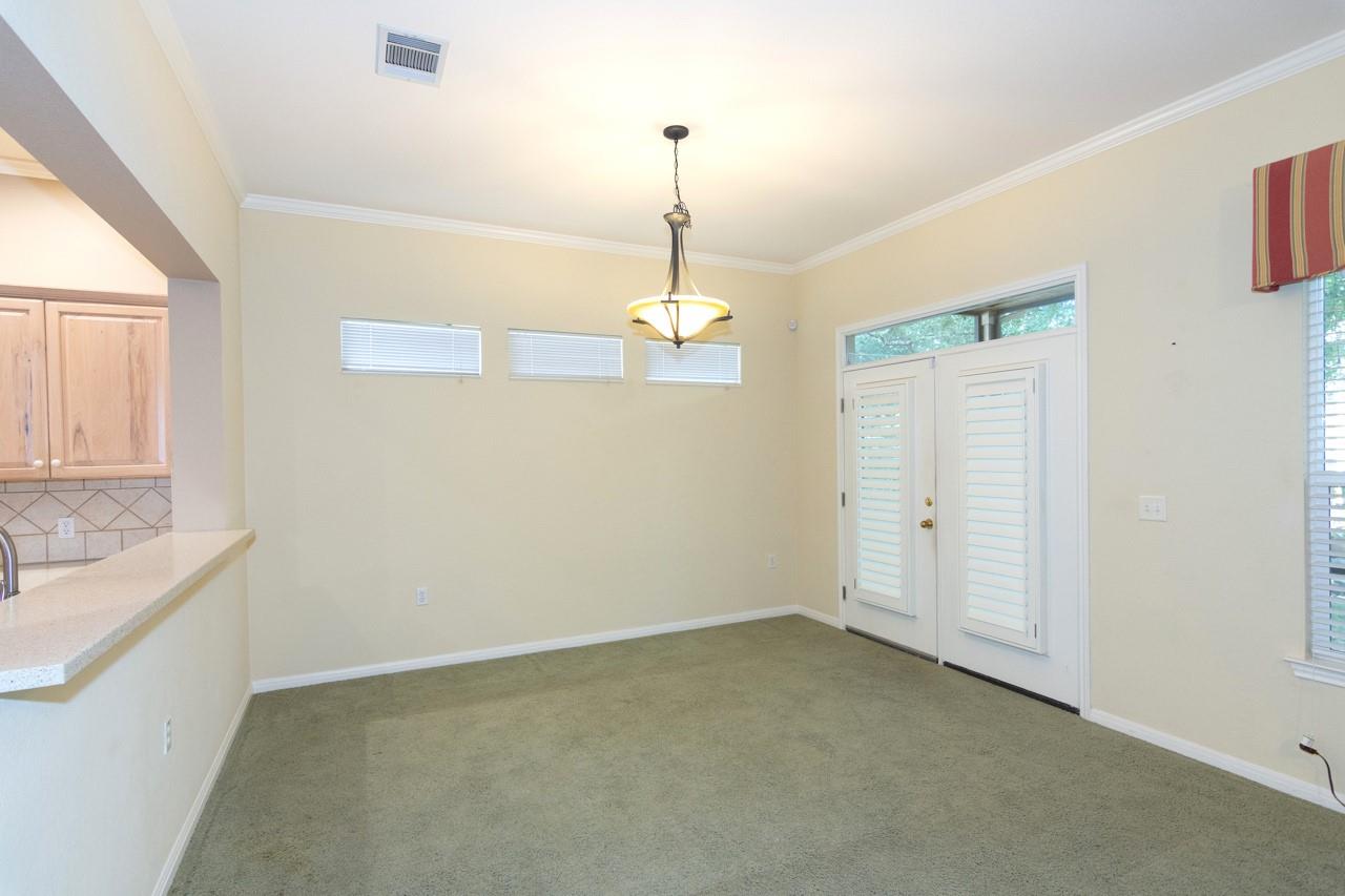 102 Harness Lane Georgetown TX 78633