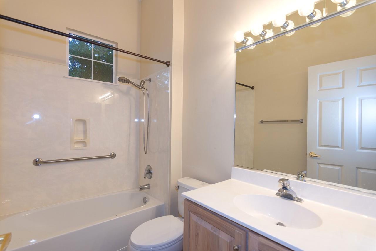 102 Harness Lane Georgetown TX 78633