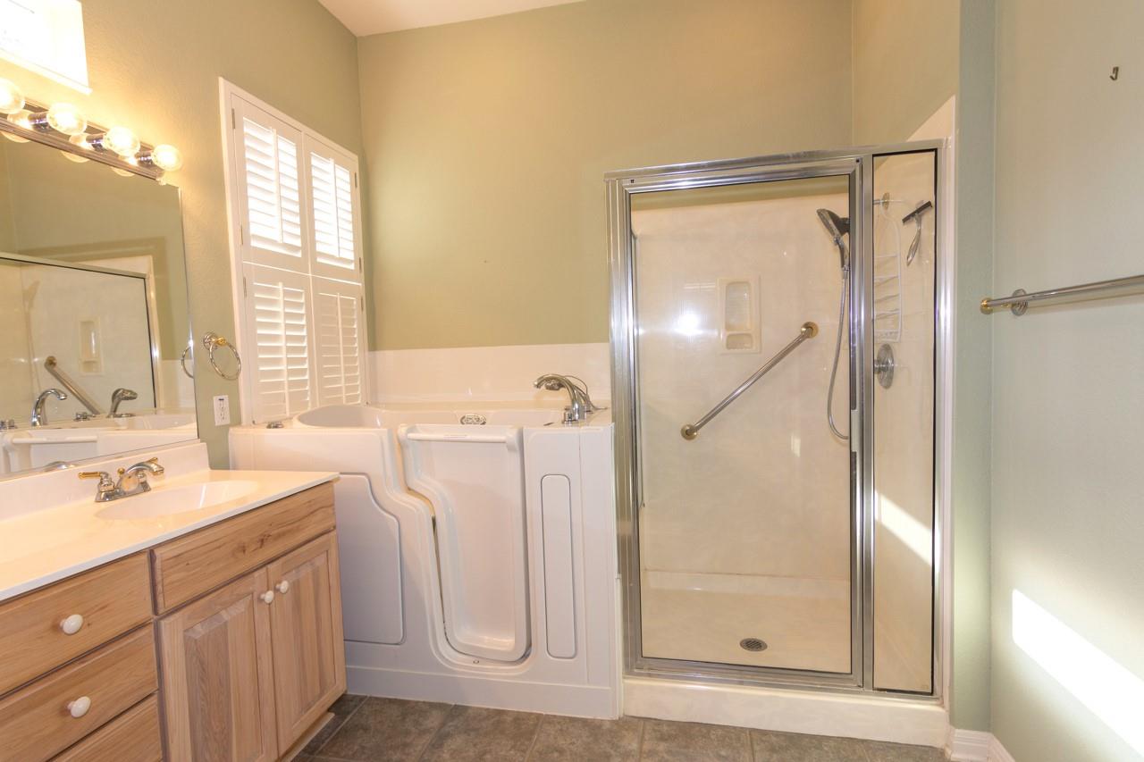 102 Harness Lane Georgetown TX 78633
