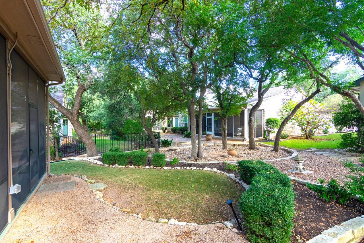 102 Harness Lane Georgetown TX 78633