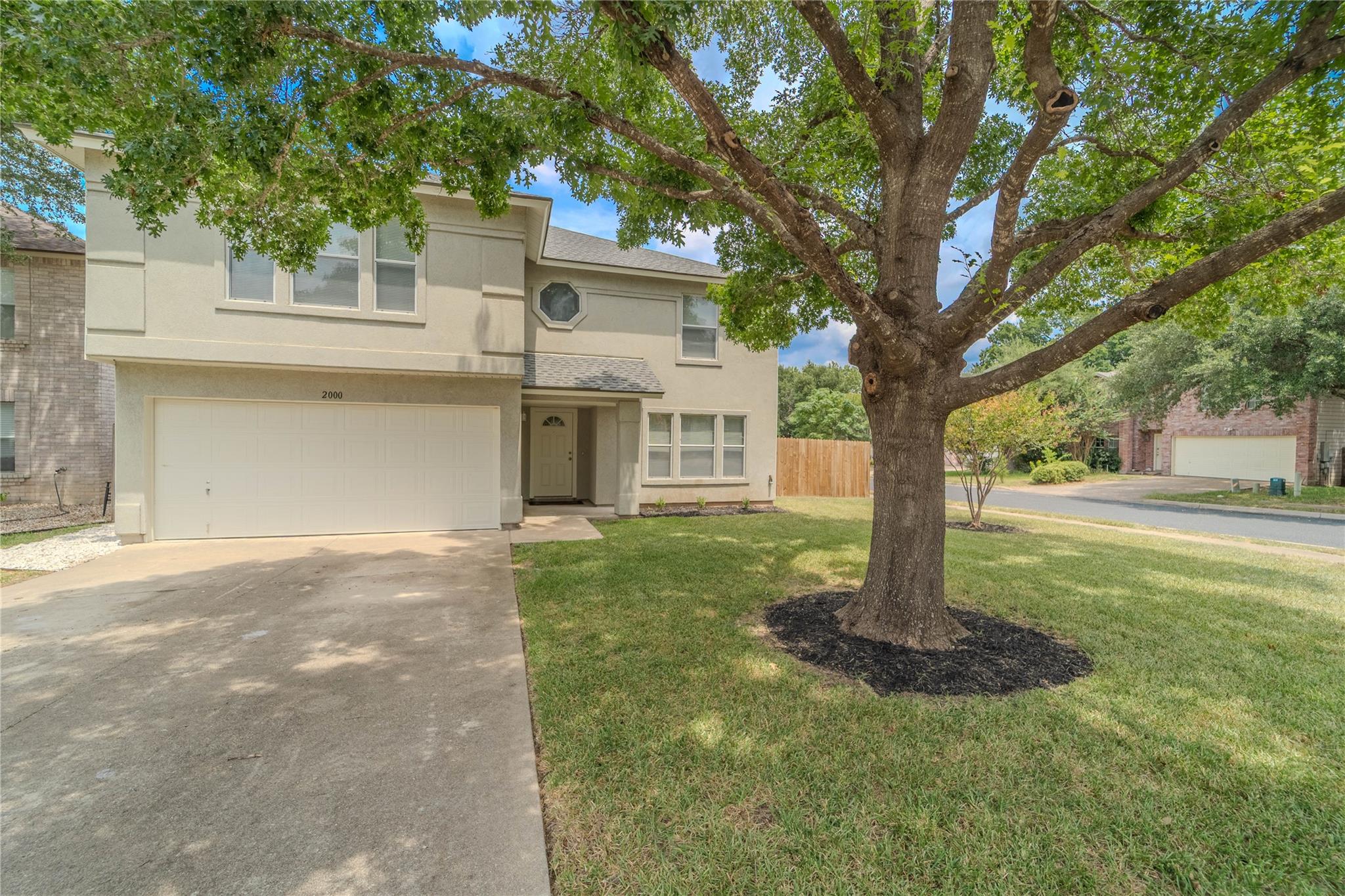 2000 Elk Ridge Cove Round Rock TX 78665