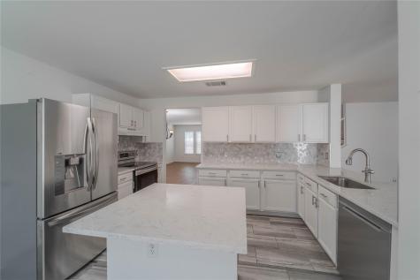 2000 Elk Ridge Cove Round Rock TX 78665