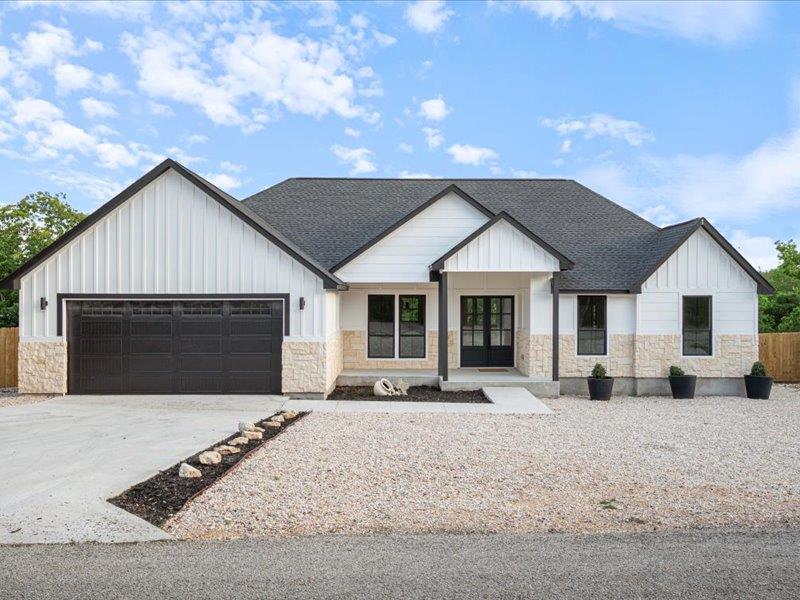 35 Whistling Wind Lane Wimberley TX 78676