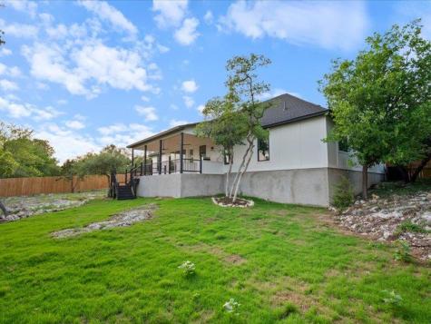 35 Whistling Wind Lane Wimberley TX 78676