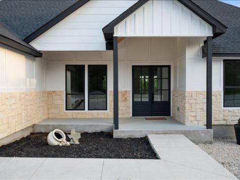 35 Whistling Wind Lane Wimberley TX 78676