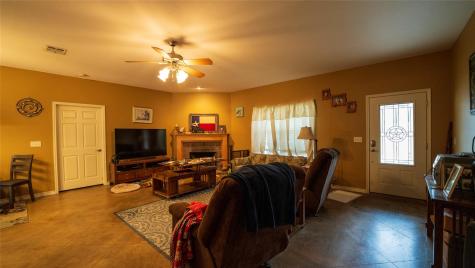 191 Clydesdale Drive Dale TX 78616