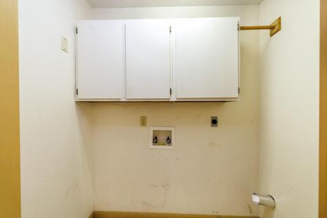 806 Saint Michael Street Gonzales TX 78629