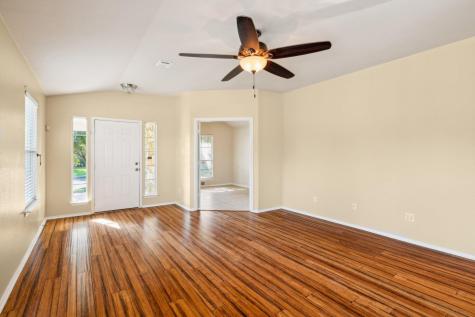 1315 Four Seasons Farm Drive Kyle TX 78640
