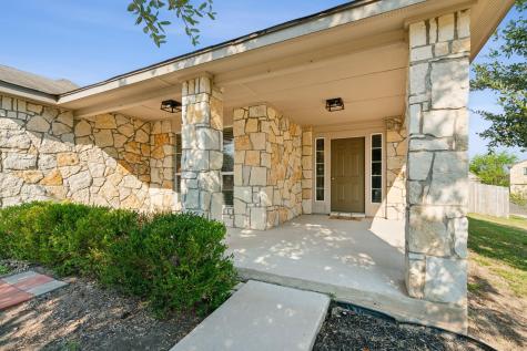 1315 Four Seasons Farm Drive Kyle TX 78640