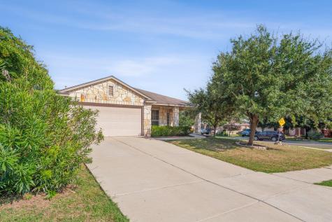 1315 Four Seasons Farm Drive Kyle TX 78640