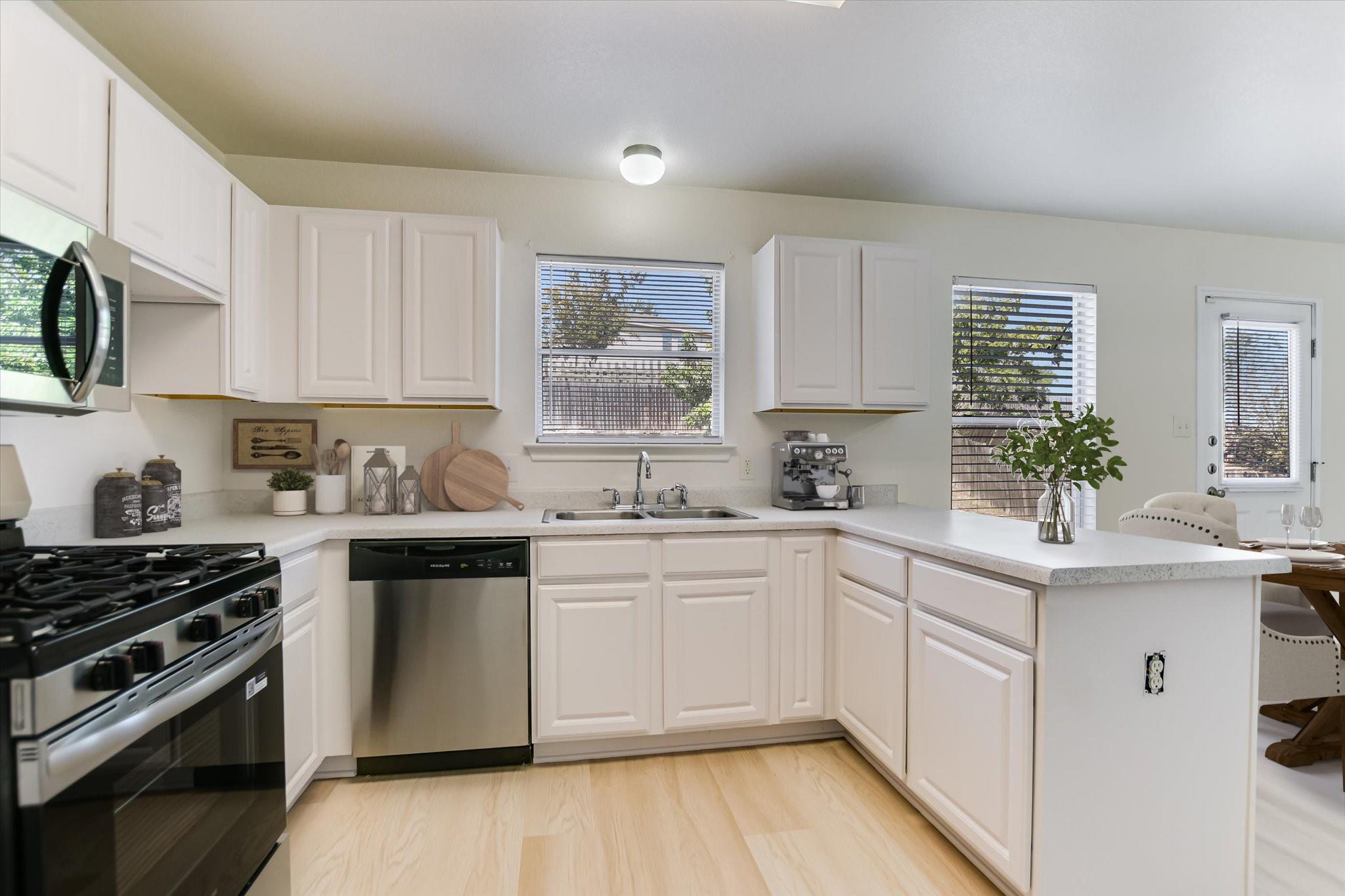 197 Peppergrass Cove Kyle TX 78640
