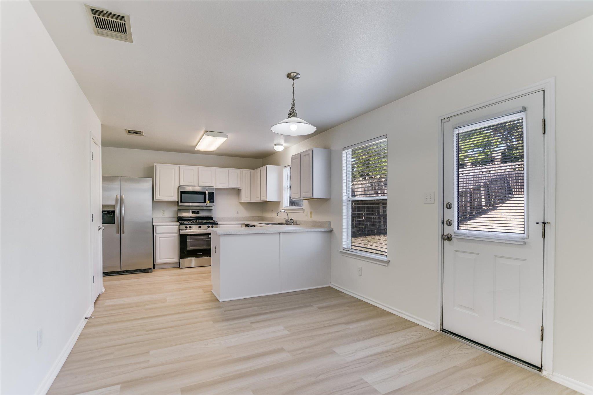 197 Peppergrass Cove Kyle TX 78640